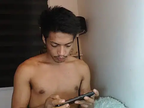 Snapshot of Asian_gregor chatting on 10.02.25 Asian gregor online show from 10.02.25