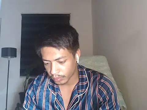 Snapshot of Asian_gregor chatting on 07.05.26 Asian gregor online show from 07.05.26