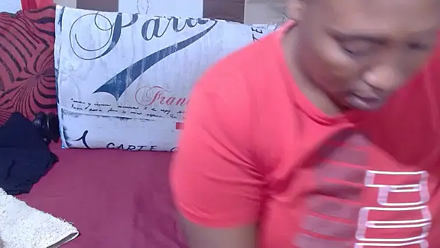 QueenRomaxx1 online show from 03.10.26