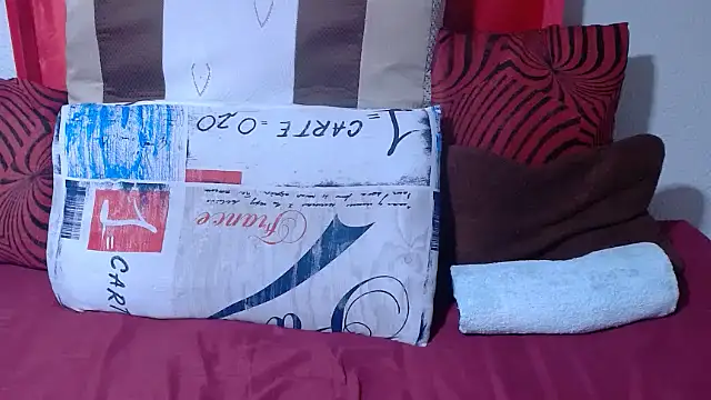 QueenRomaxx1 online show from 03.12.26