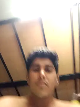 Snapshot of HarryChoudhary21 chatting on 11.11.25 HarryChoudhary21 online show from 11.11.25