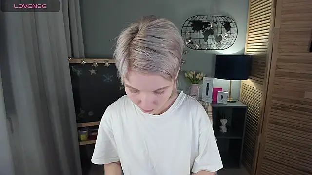 Madelaineses online show from 01.14.26