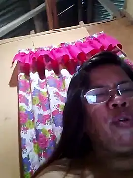 Huge mama69 online show from 12.22.25