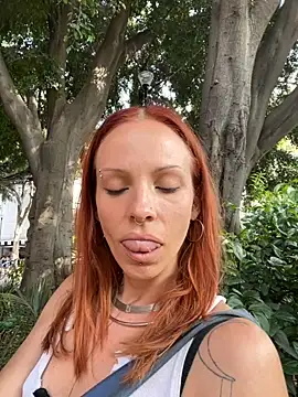 Snapshot of haley_diosita chatting on 11.05.25 haley diosita online show from 11.05.25