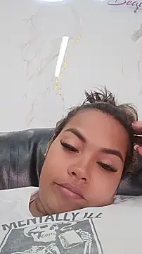 EmilyDuran  online show from 07.08.26