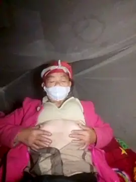 Snapshot of VangLe73 chatting on 11.01.25 VangLe73 online show from 11.01.25