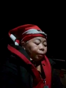 Snapshot of VangLe73 chatting on 11.28.25 VangLe73 online show from 11.28.25