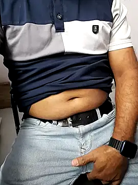 Snapshot of biggolu007 chatting on 03.19.26 biggolu007 online show from 03.19.26