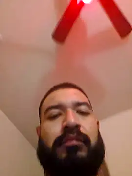 Snapshot of Lb228w chatting on 09.18.25 Lb228w online show from 09.18.25