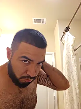 Snapshot of Lb228w chatting on 10.05.25 Lb228w online show from 10.05.25