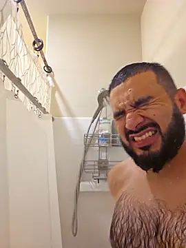 Snapshot of Lb228w chatting on 10.07.25 Lb228w online show from 10.07.25