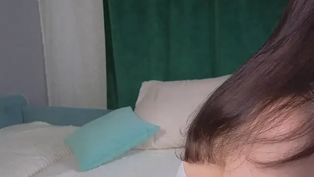 FalineBeacher online show from 11.30.25