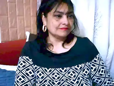 Snapshot of Indiansweetness77 chatting on 07.03.26 Indiansweetness77 online show from 07.03.26