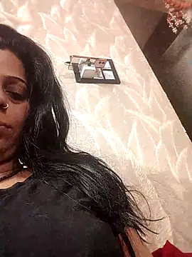 Soniya Roy online show from 04.21.26