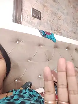 Snapshot of Soniya_Roy chatting on 06.23.26 Soniya Roy online show from 06.23.26
