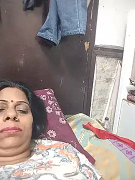 Snapshot of Soniya_Roy chatting on 07.10.26 Soniya Roy online show from 07.10.26