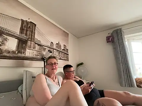 Curvy-Jinx online show from 06.21.26