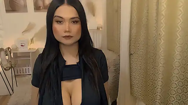 Snapshot of alisha_klassx chatting on 07.08.26 alisha klassx online show from 07.08.26