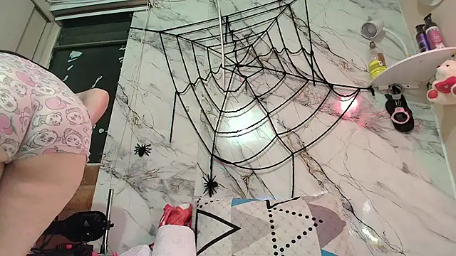 rachelroberts online show from 11.01.25