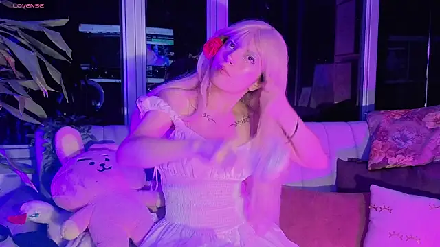 Melody-chers online show from 10.25.25