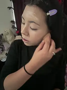 Snapshot of Kitty_yukimura chatting on 10.10.25 Kitty yukimura online show from 10.10.25