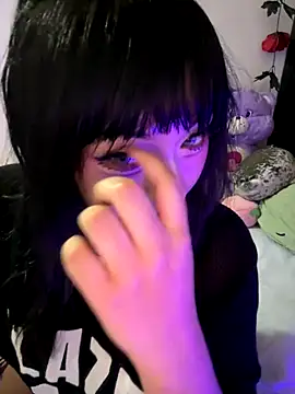 Snapshot of Kitty_yukimura chatting on 11.15.25 Kitty yukimura online show from 11.15.25