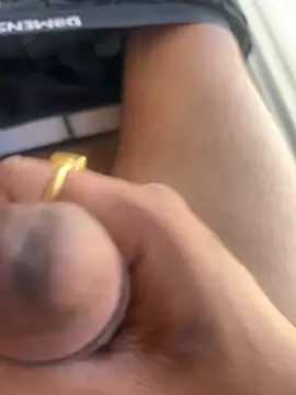 Snapshot of vidhu-lover chatting on 02.14.26 vidhu-lover online show from 02.14.26