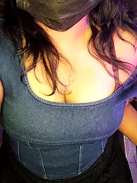 darling devil online show from 11.11.25