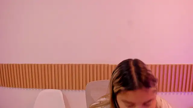 OliviaSweett online show from 04.28.26