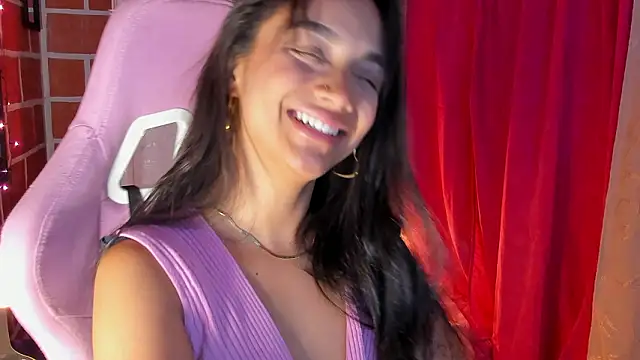 Snapshot of MelanyOconner chatting on 02.17.26 MelanyOconner online show from 02.17.26