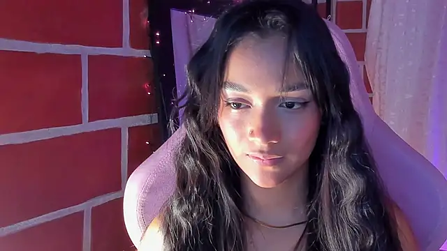 Snapshot of MelanyOconner chatting on 02.27.26 MelanyOconner online show from 02.27.26