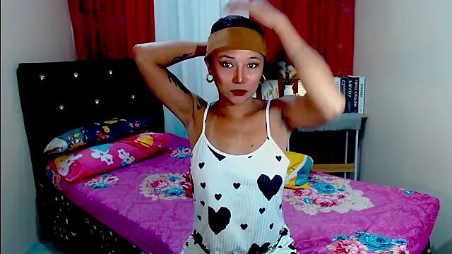 Snapshot of fantasticsophia69 chatting on 01.07.26 fantasticsophia69 online show from 01.07.26