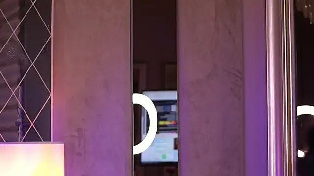 Snapshot of FrancescaDante chatting on 02.06.26 FrancescaDante online show from 02.06.26