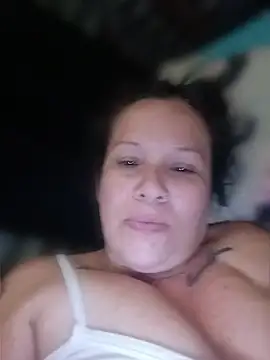 Snapshot of SinisterBabe chatting on 06.18.26 SinisterBabe online show from 06.18.26