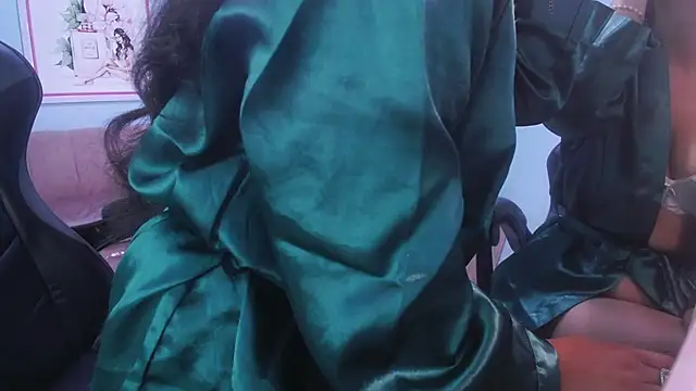 victoria hernandez t  online show from 10.16.25