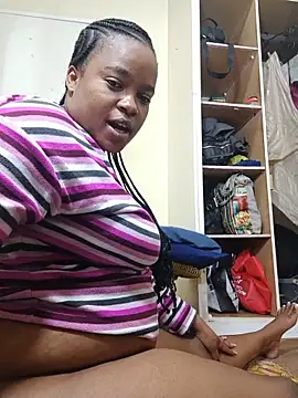 Snapshot of AfricanPopi chatting on 06.07.26 AfricanPopi online show from 06.07.26