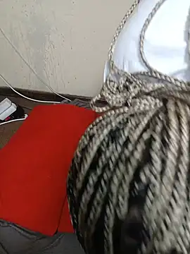 Snapshot of AfricanPopi chatting on 07.28.26 AfricanPopi online show from 07.28.26