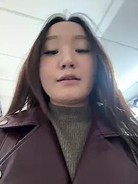 KissMeEva online show from 09.28.25