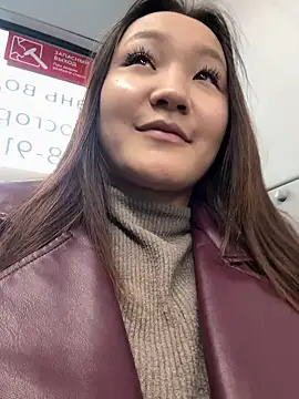 KissMeEva online show from 10.01.25