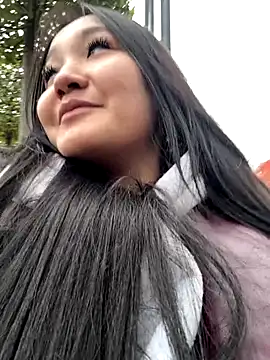 KissMeEva online show from 10.16.25