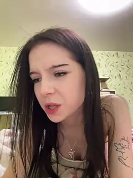 Snapshot of Angel__Rosse chatting on 06.27.26 Angel Rosse online show from 06.27.26