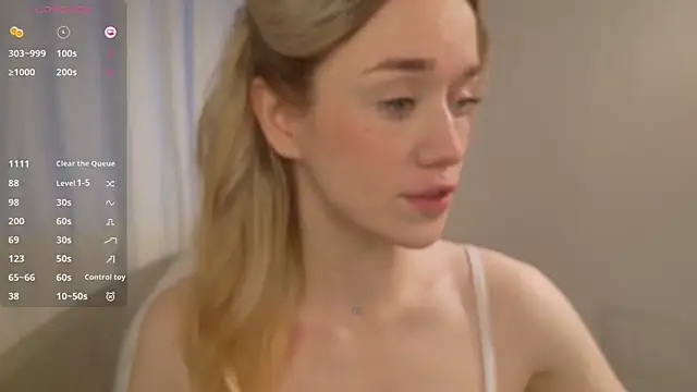 Snapshot of DiscoPotato chatting on 10.25.25 DiscoPotato online show from 10.25.25