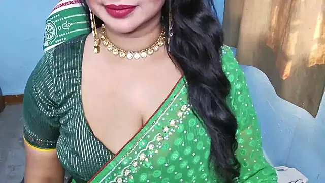 Snapshot of QUEEN_SAKHI- chatting on 02.05.26 QUEEN SAKHI- online show from 02.05.26