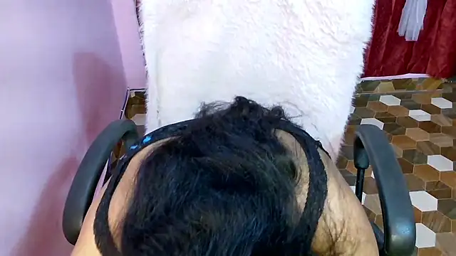 Snapshot of QUEEN_SAKHI- chatting on 02.25.26 QUEEN SAKHI- online show from 02.25.26