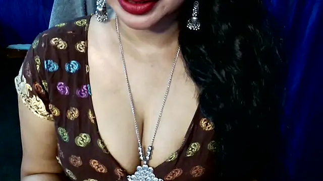 QUEEN SAKHI- online show from 04.15.26