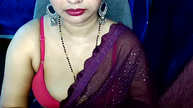 QUEEN SAKHI- online show from 05.10.26