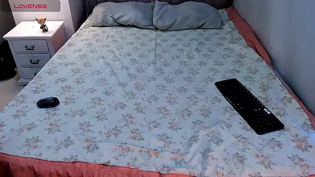 CandySays online show from 11.27.25