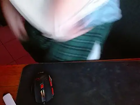 Snapshot of Luacsboy22 chatting on 09.15.25 Luacsboy22 online show from 09.15.25