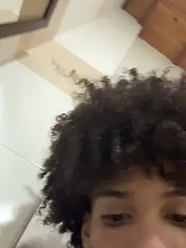 Snapshot of Max_Rain chatting on 01.16.26 Max Rain online show from 01.16.26