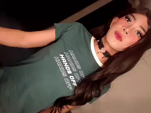 Snapshot of Sasha_blade chatting on 11.02.25 Sasha blade online show from 11.02.25